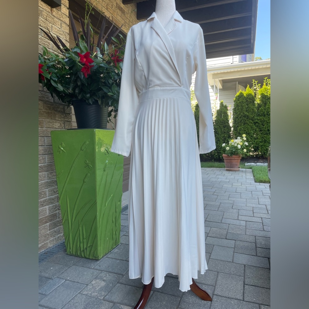 Elegant White Wrap Dress